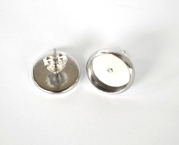 Náušnice - lôžka, tvar kruh, platinová farba, 10 mm - 1 pár + kovové motýliky